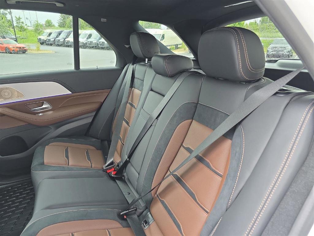 new 2025 Mercedes-Benz AMG GLE 53 car, priced at $96,255