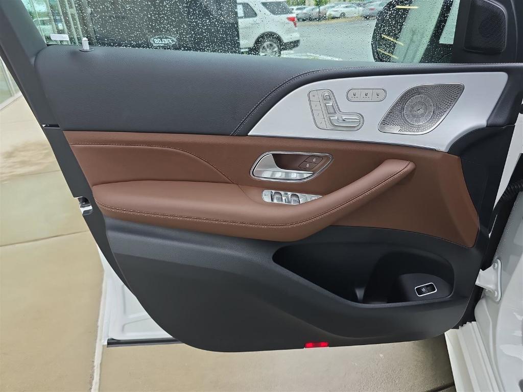 new 2025 Mercedes-Benz AMG GLE 53 car, priced at $96,255