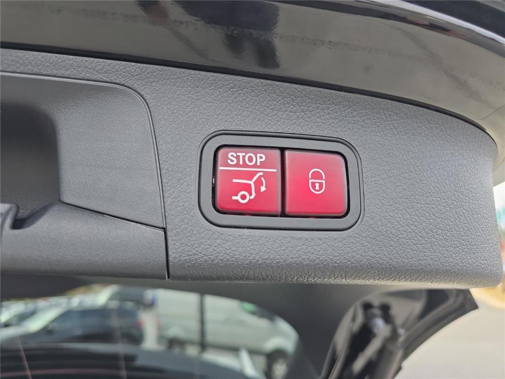 used 2023 Mercedes-Benz GLA 250 car, priced at $31,680