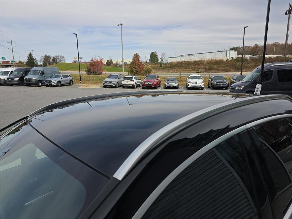 used 2023 Mercedes-Benz GLA 250 car, priced at $31,680