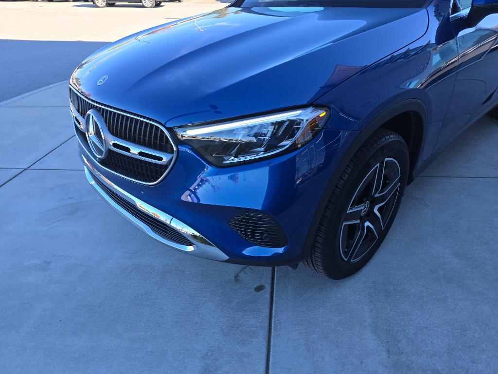new 2026 Mercedes-Benz GLC 300 car, priced at $56,190