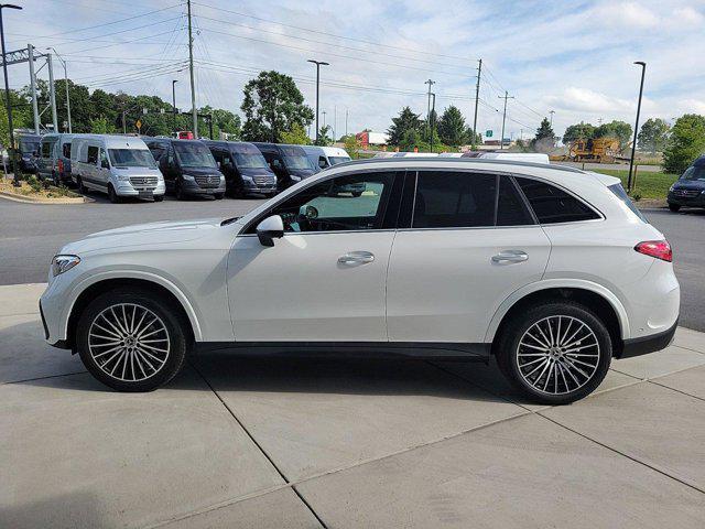 new 2024 Mercedes-Benz GLC 300 car, priced at $63,880