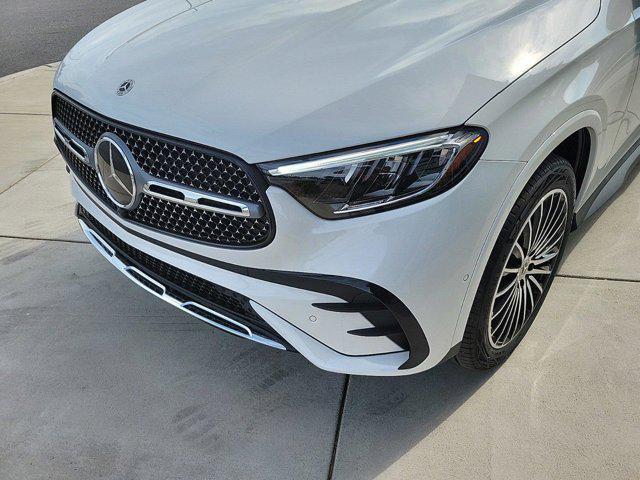 new 2024 Mercedes-Benz GLC 300 car, priced at $63,880