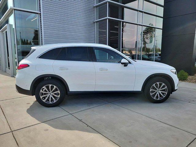 new 2024 Mercedes-Benz GLC 300 car, priced at $50,985