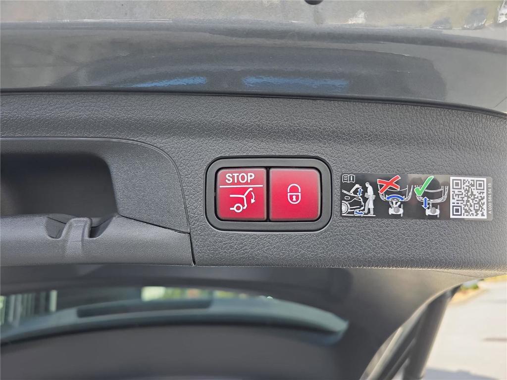 new 2026 Mercedes-Benz GLE 450 car