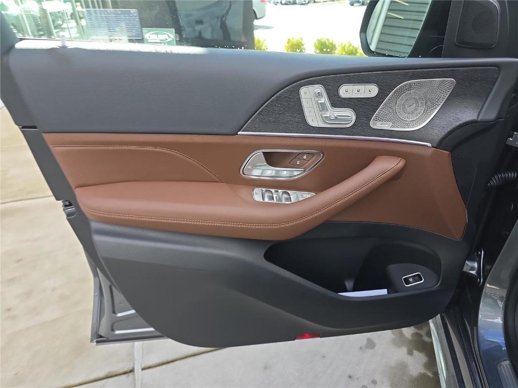 new 2026 Mercedes-Benz GLE 450 car