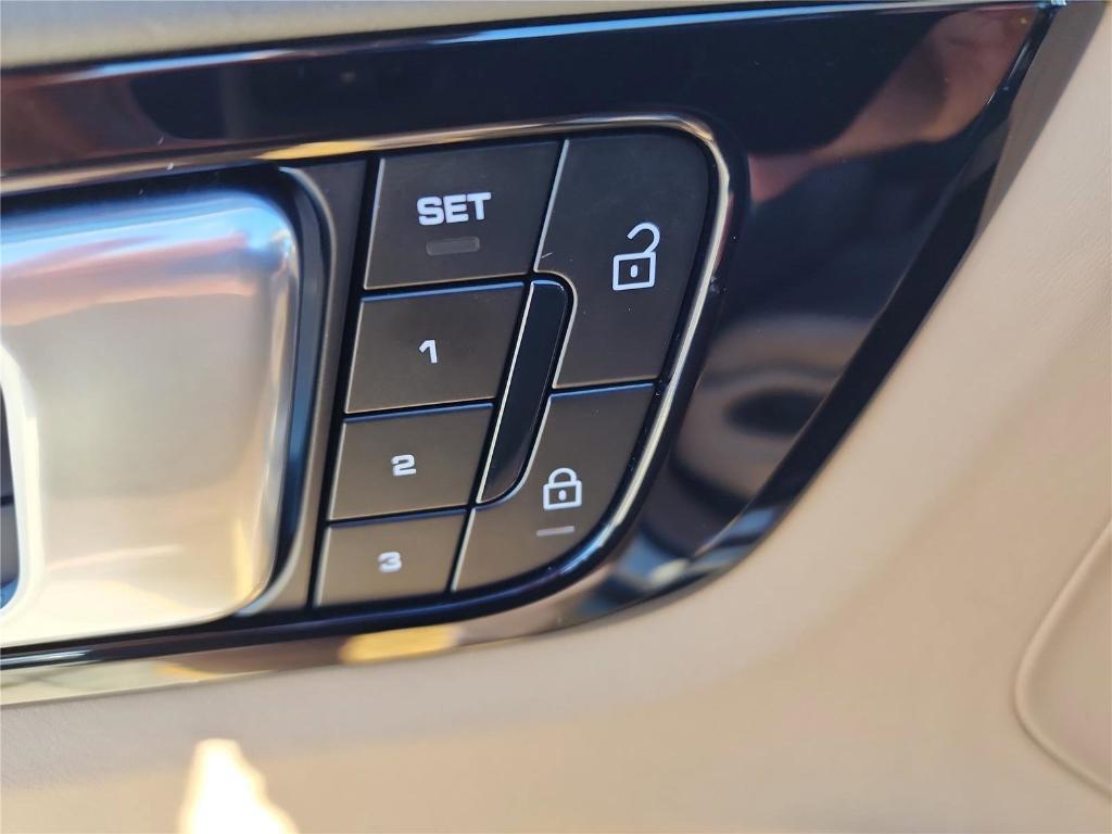 used 2022 Porsche Cayenne car, priced at $54,988