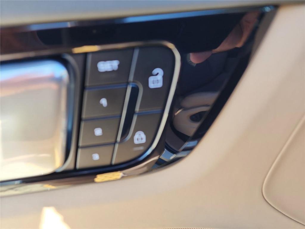 used 2022 Porsche Cayenne car, priced at $54,988