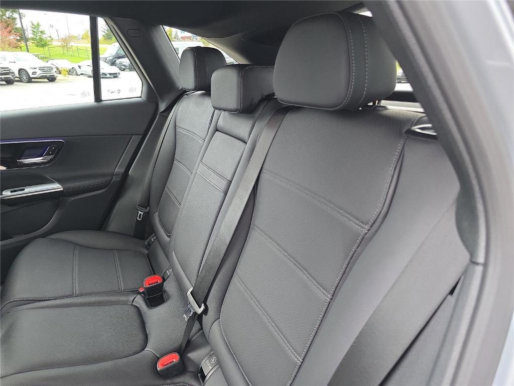 new 2026 Mercedes-Benz GLC 300 car, priced at $54,640