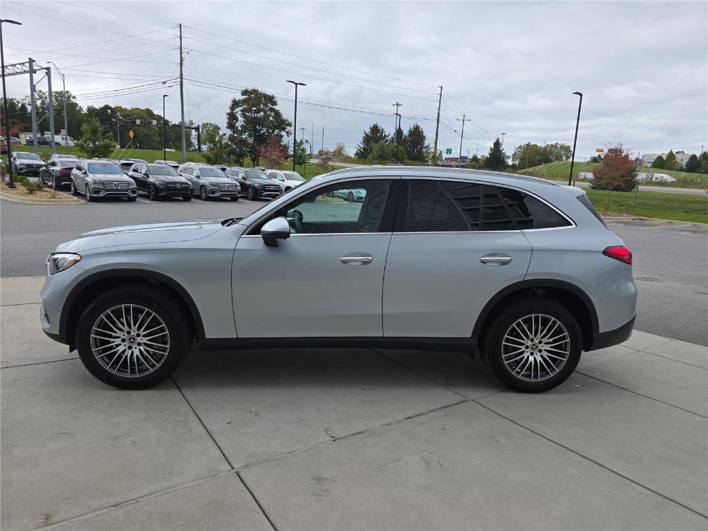 new 2026 Mercedes-Benz GLC 300 car, priced at $54,640