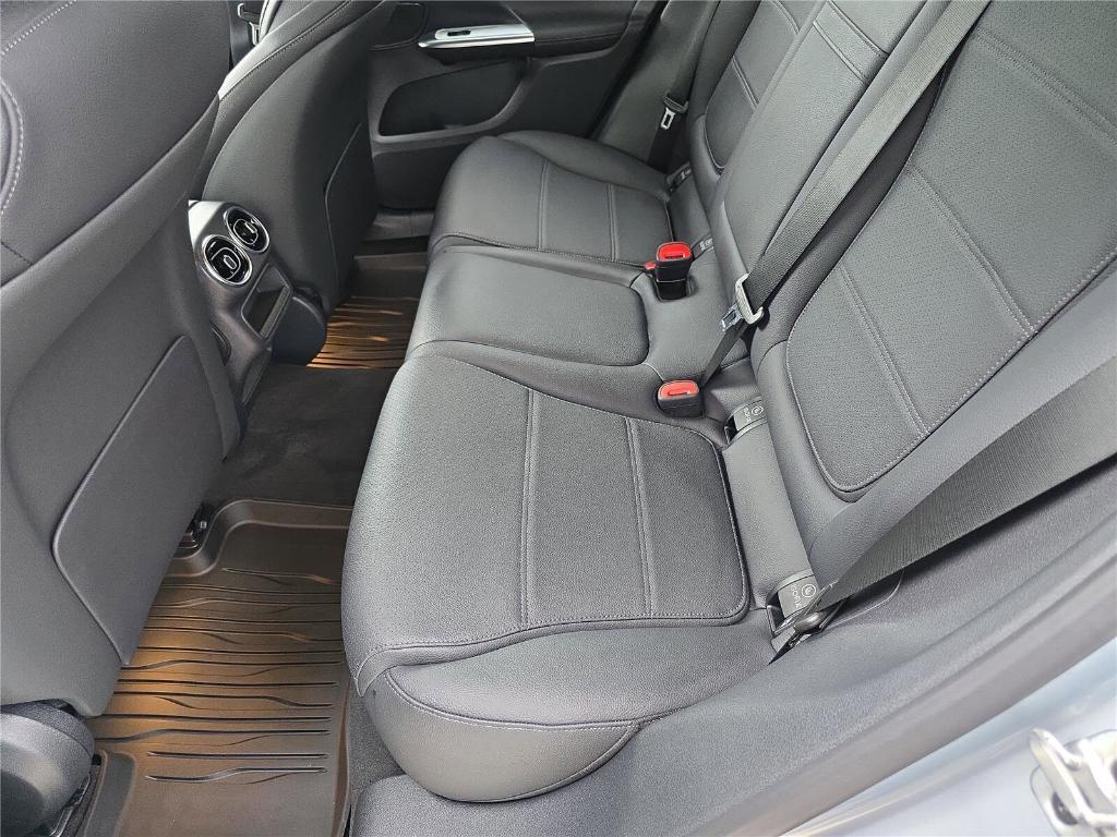 new 2026 Mercedes-Benz GLC 300 car, priced at $54,640