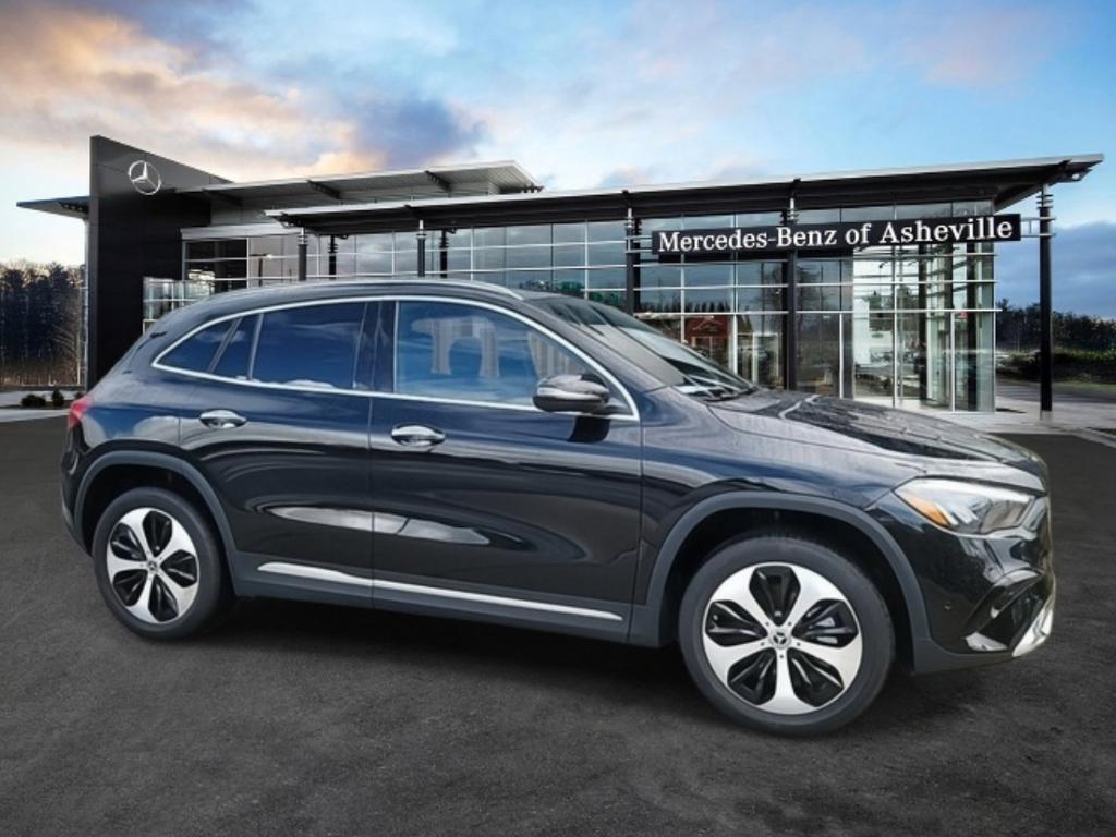 used 2025 Mercedes-Benz GLA 250 car, priced at $48,990