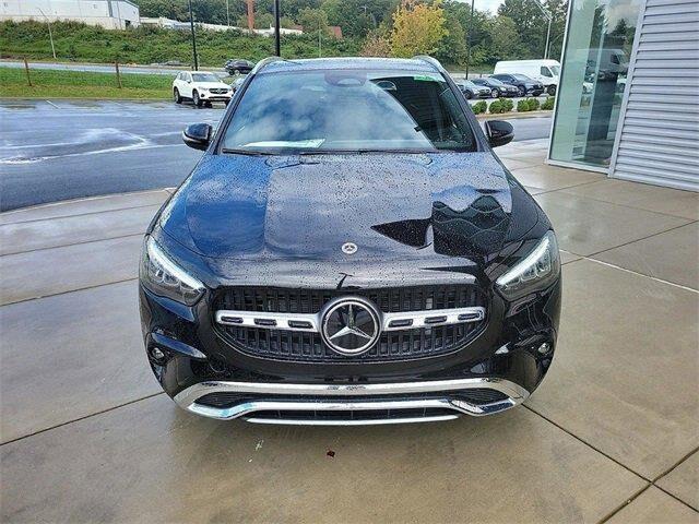used 2025 Mercedes-Benz GLA 250 car, priced at $48,990