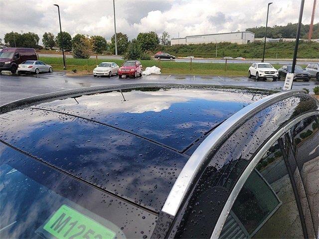 used 2025 Mercedes-Benz GLA 250 car, priced at $48,990