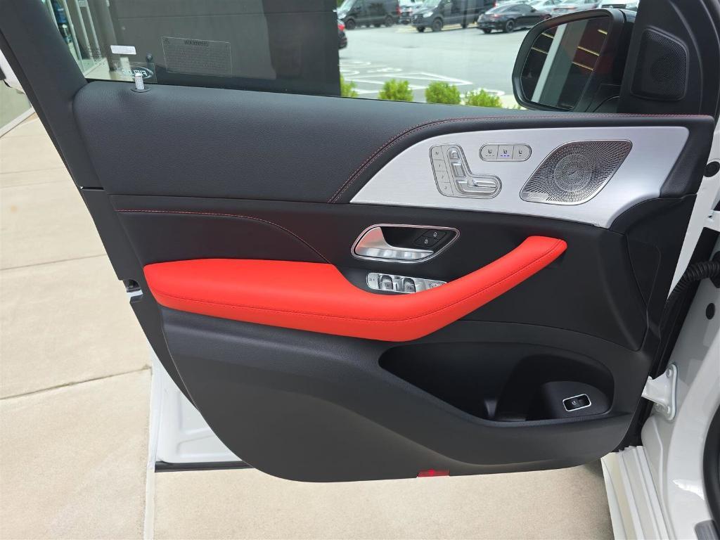 new 2025 Mercedes-Benz AMG GLE 53 car, priced at $94,785