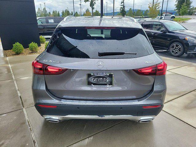 new 2025 Mercedes-Benz GLA 250 car, priced at $51,810