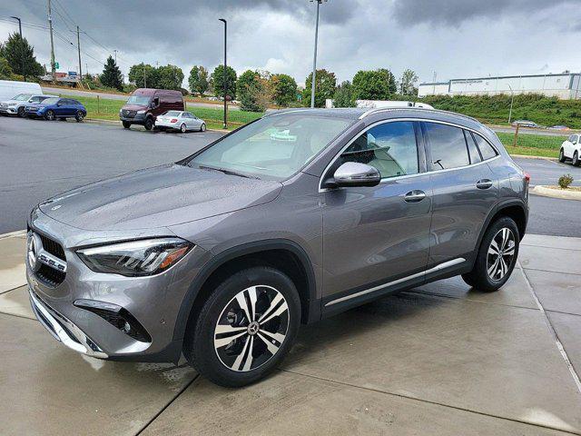 new 2025 Mercedes-Benz GLA 250 car, priced at $51,810