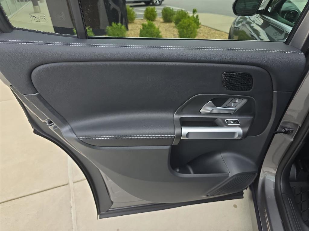 new 2026 Mercedes-Benz GLB 250 car, priced at $52,565