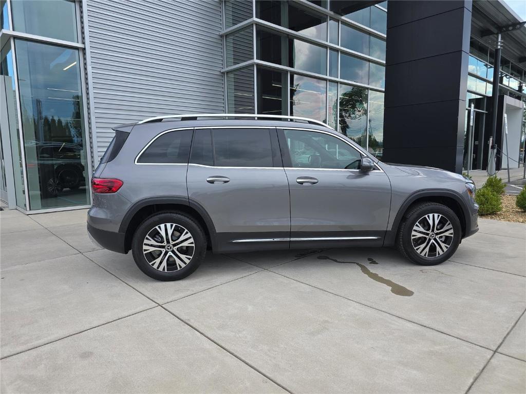 new 2026 Mercedes-Benz GLB 250 car, priced at $52,565