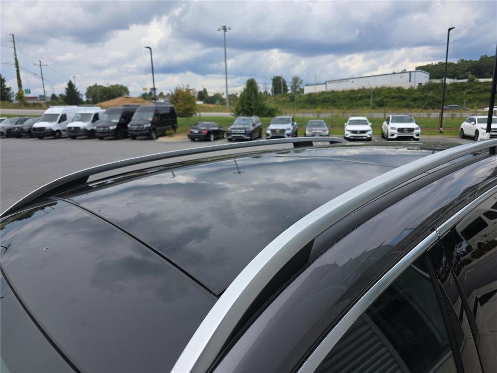 new 2026 Mercedes-Benz GLB 250 car, priced at $52,565