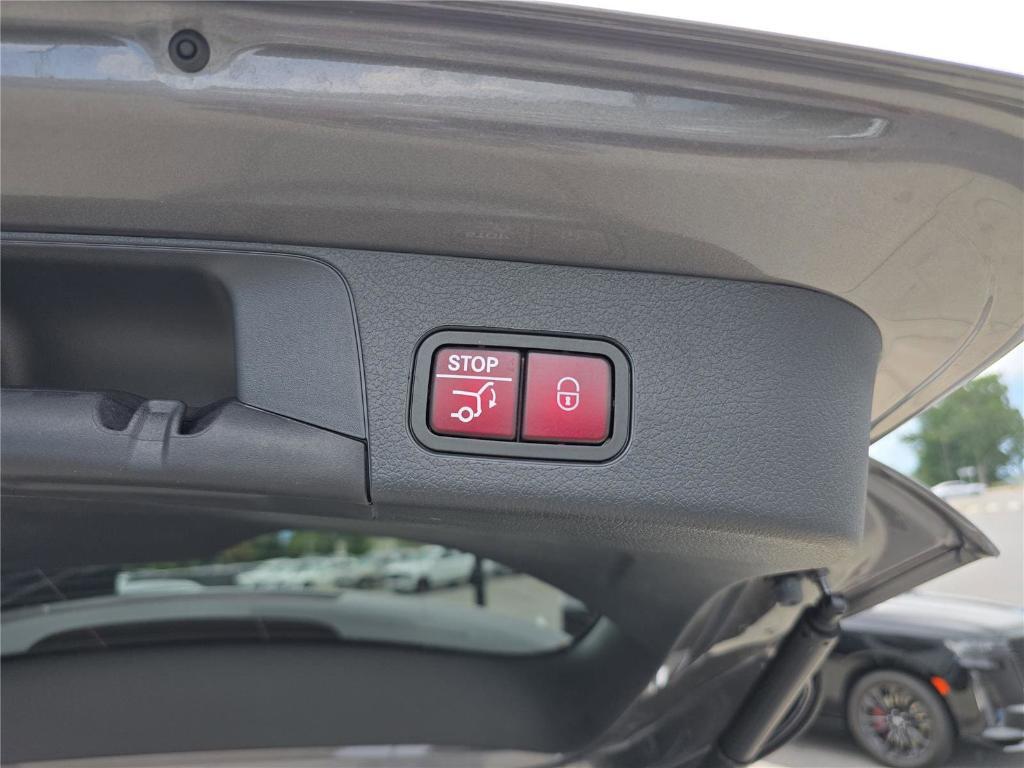 new 2026 Mercedes-Benz GLB 250 car, priced at $52,565