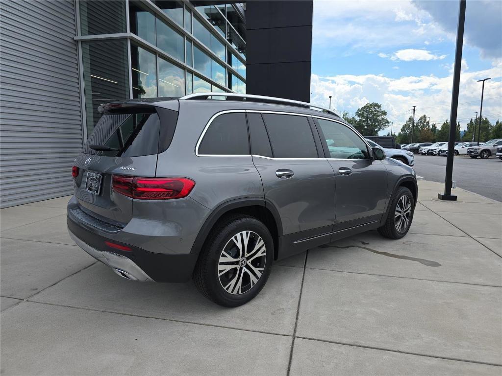 new 2026 Mercedes-Benz GLB 250 car, priced at $52,565