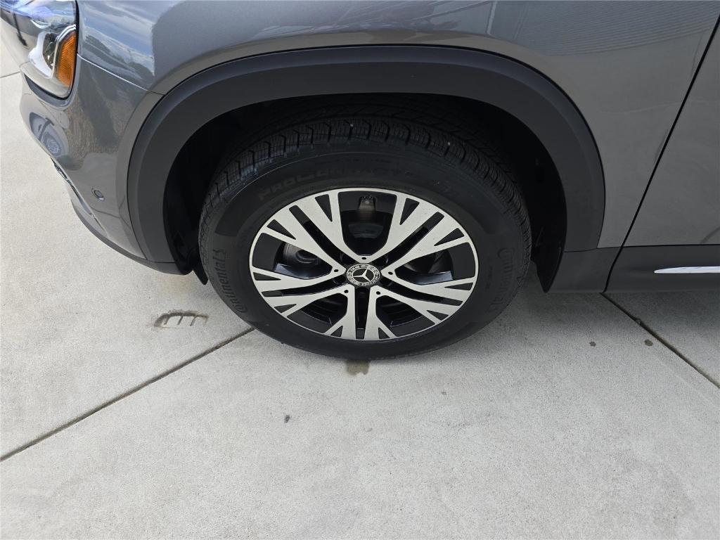 new 2026 Mercedes-Benz GLB 250 car, priced at $52,565