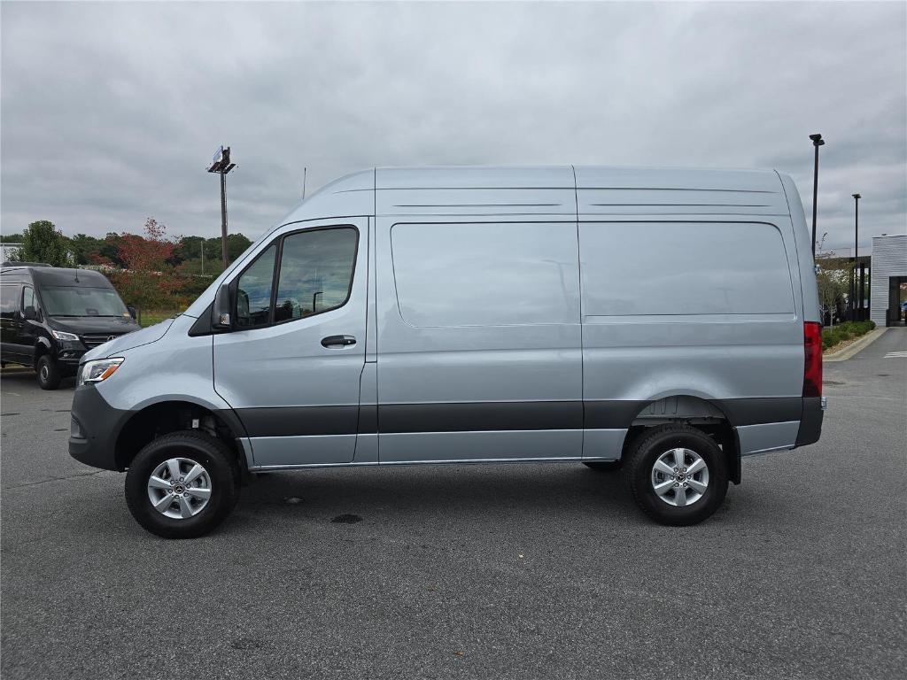 new 2025 Mercedes-Benz Sprinter 2500 car, priced at $80,135