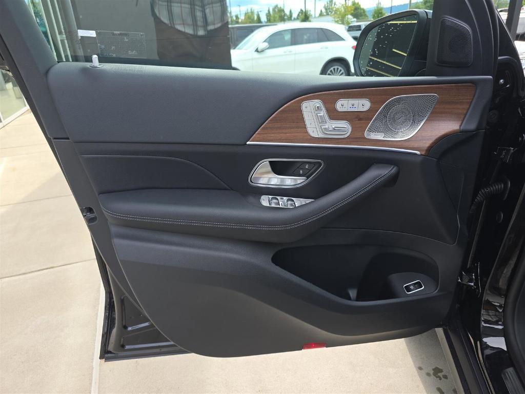 new 2026 Mercedes-Benz GLE 350 car, priced at $73,250