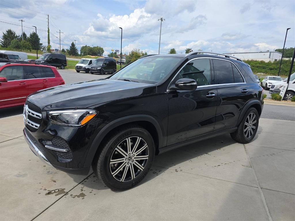 new 2026 Mercedes-Benz GLE 350 car, priced at $73,250