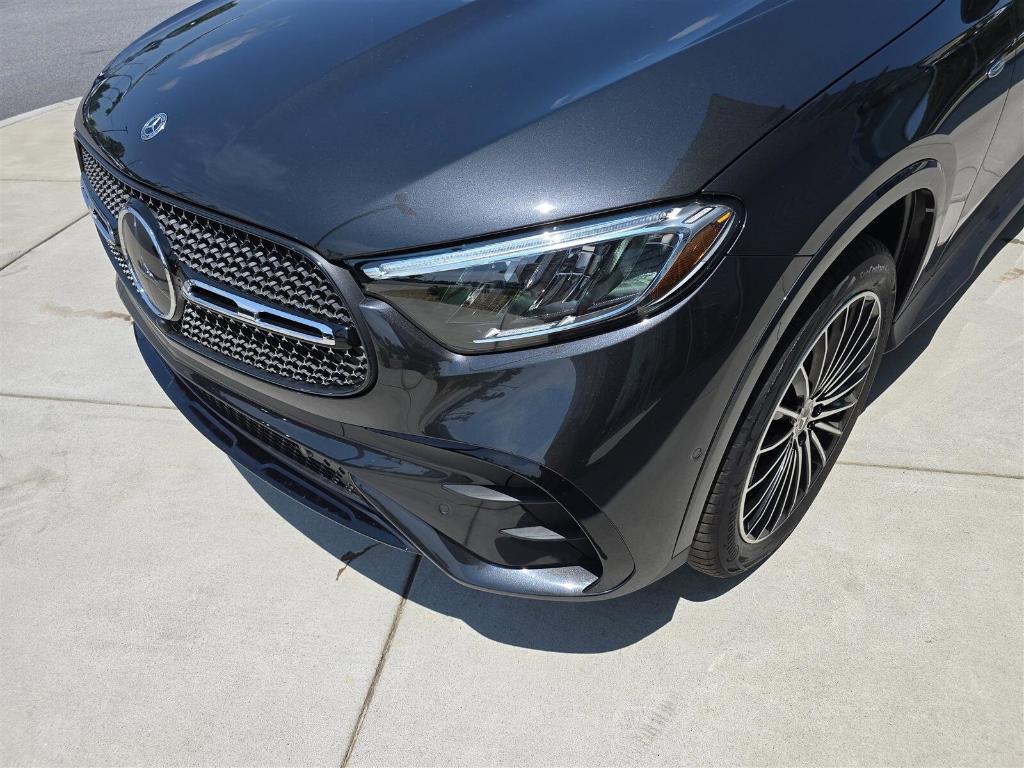 new 2025 Mercedes-Benz GLC 350e car, priced at $70,200