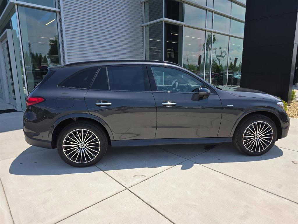 new 2025 Mercedes-Benz GLC 350e car, priced at $70,200