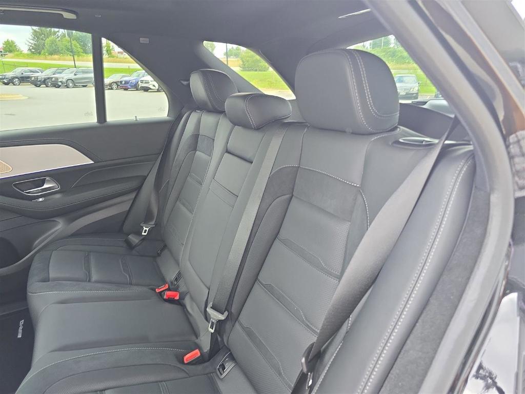 new 2025 Mercedes-Benz AMG GLE 53 car, priced at $89,200