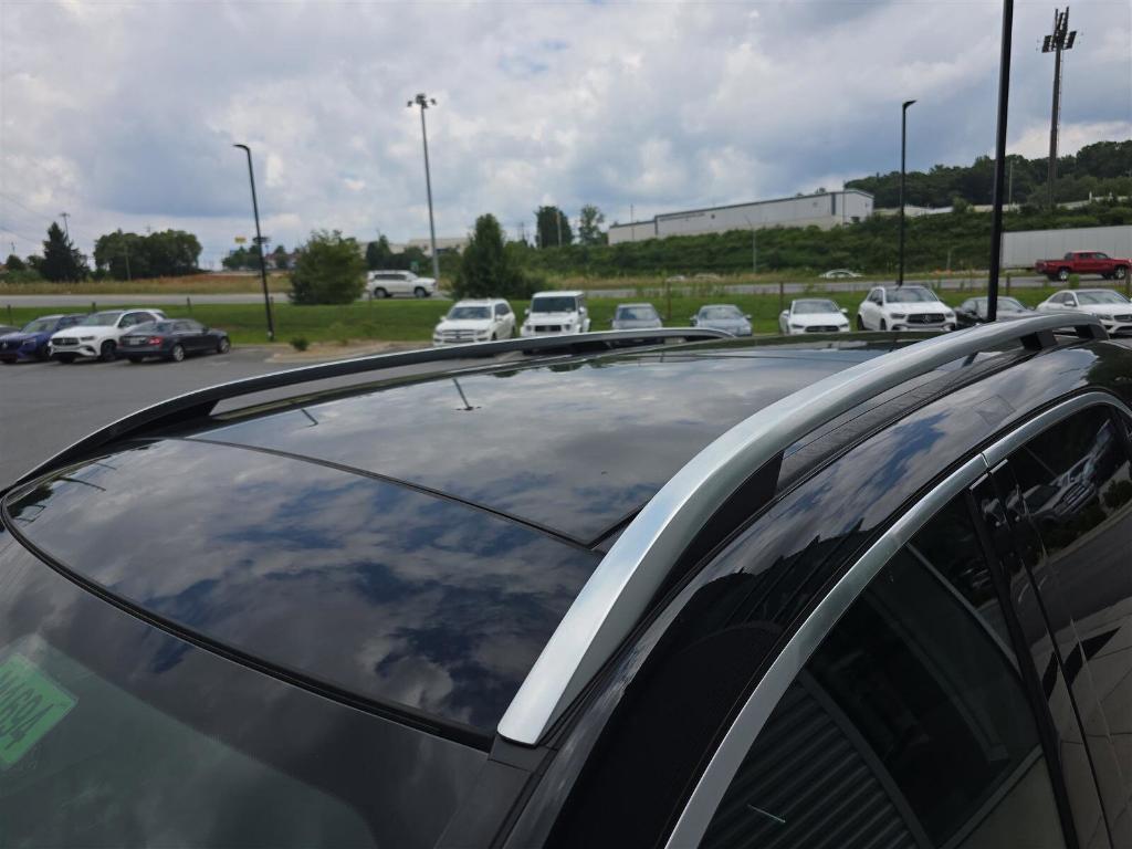 new 2025 Mercedes-Benz AMG GLE 53 car, priced at $89,200