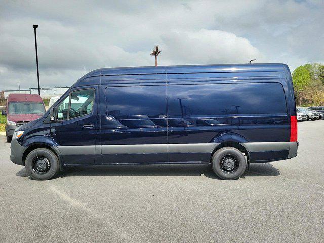 new 2024 Mercedes-Benz Sprinter 2500 car, priced at $70,213