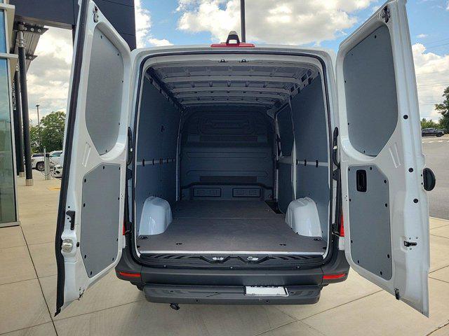 new 2024 Mercedes-Benz Sprinter 2500 car, priced at $57,377