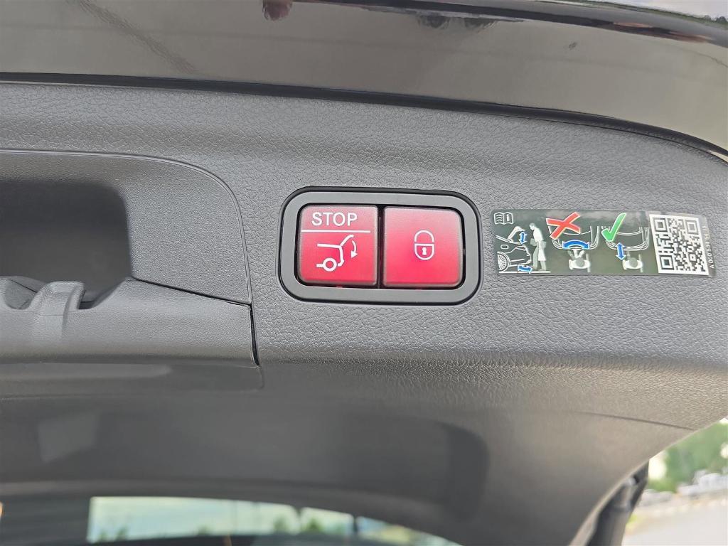 new 2026 Mercedes-Benz GLE 350 car, priced at $69,965