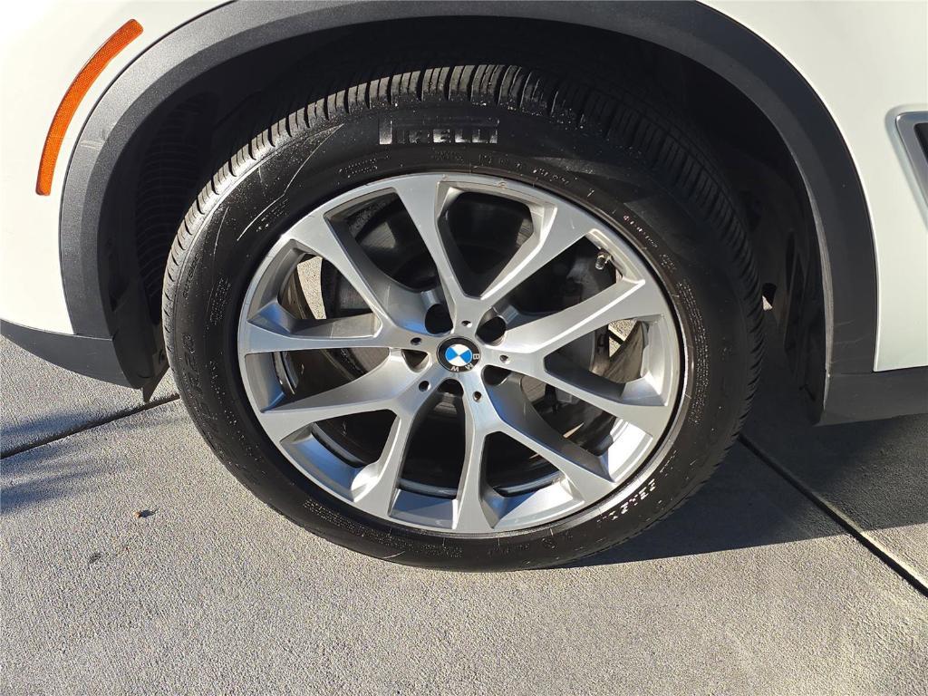 used 2021 BMW X5 car, priced at $35,469