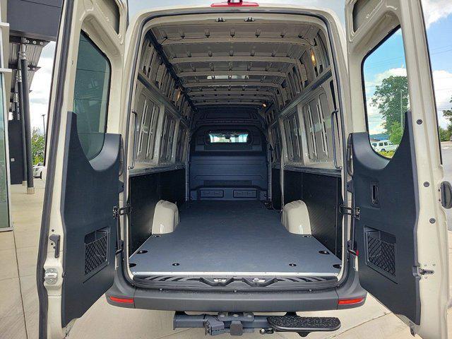 new 2024 Mercedes-Benz Sprinter 2500 car, priced at $69,081