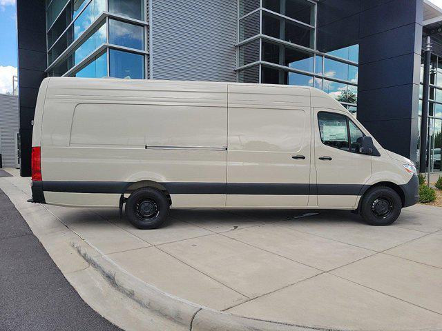 new 2024 Mercedes-Benz Sprinter 2500 car, priced at $69,081