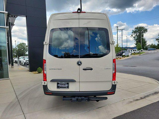 new 2024 Mercedes-Benz Sprinter 2500 car, priced at $69,081