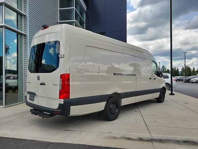 new 2024 Mercedes-Benz Sprinter 2500 car, priced at $69,081