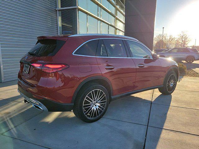 new 2025 Mercedes-Benz GLC 300 car, priced at $63,090