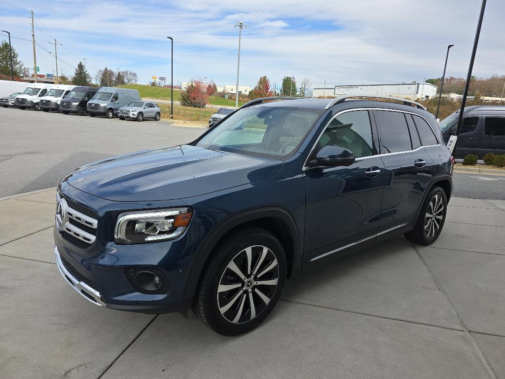 used 2022 Mercedes-Benz GLB 250 car, priced at $28,505