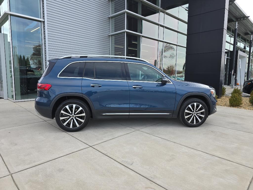 used 2022 Mercedes-Benz GLB 250 car, priced at $28,505
