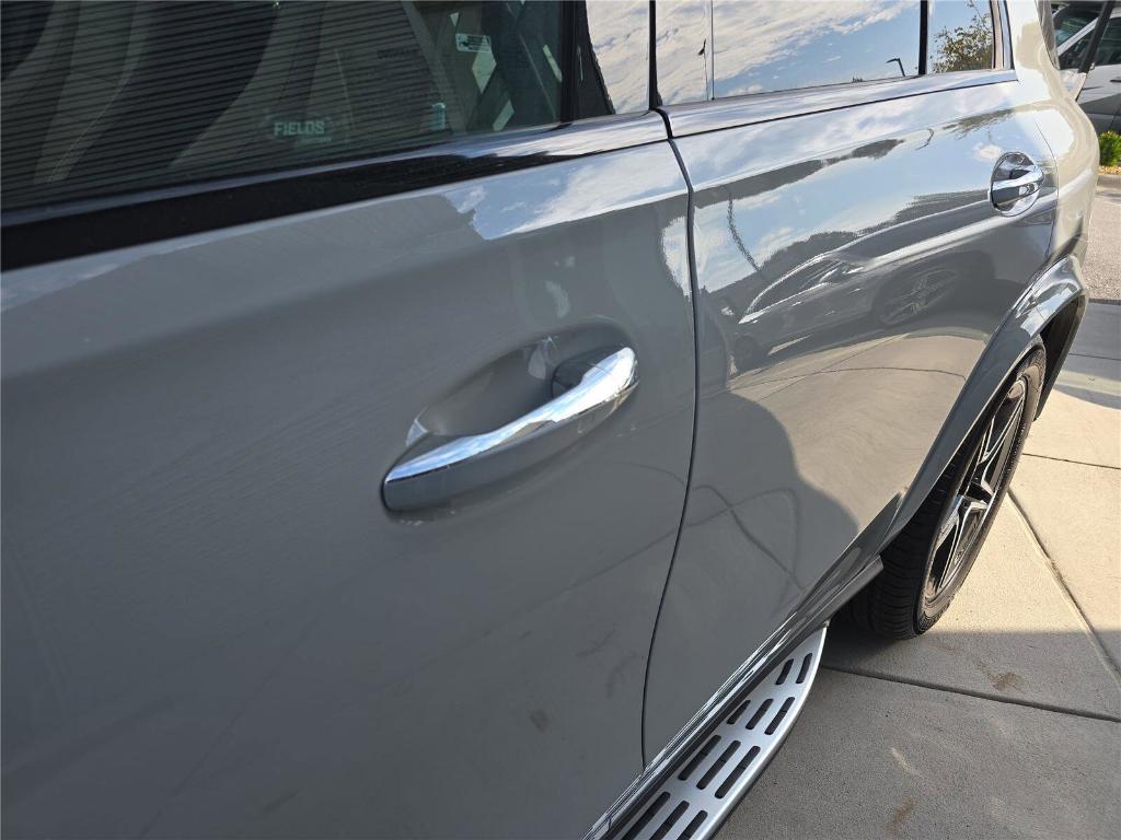 new 2026 Mercedes-Benz GLE 450 car, priced at $89,510