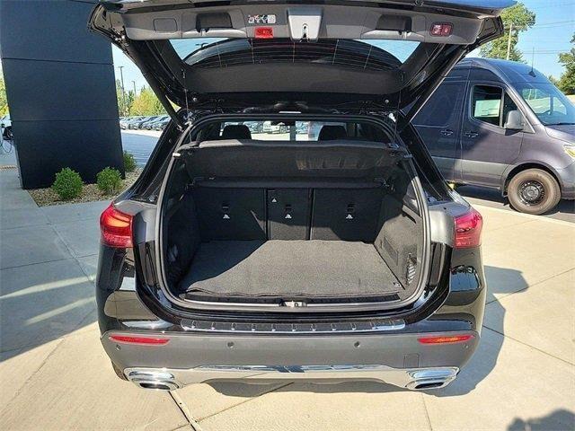 used 2025 Mercedes-Benz GLA 250 car, priced at $41,990