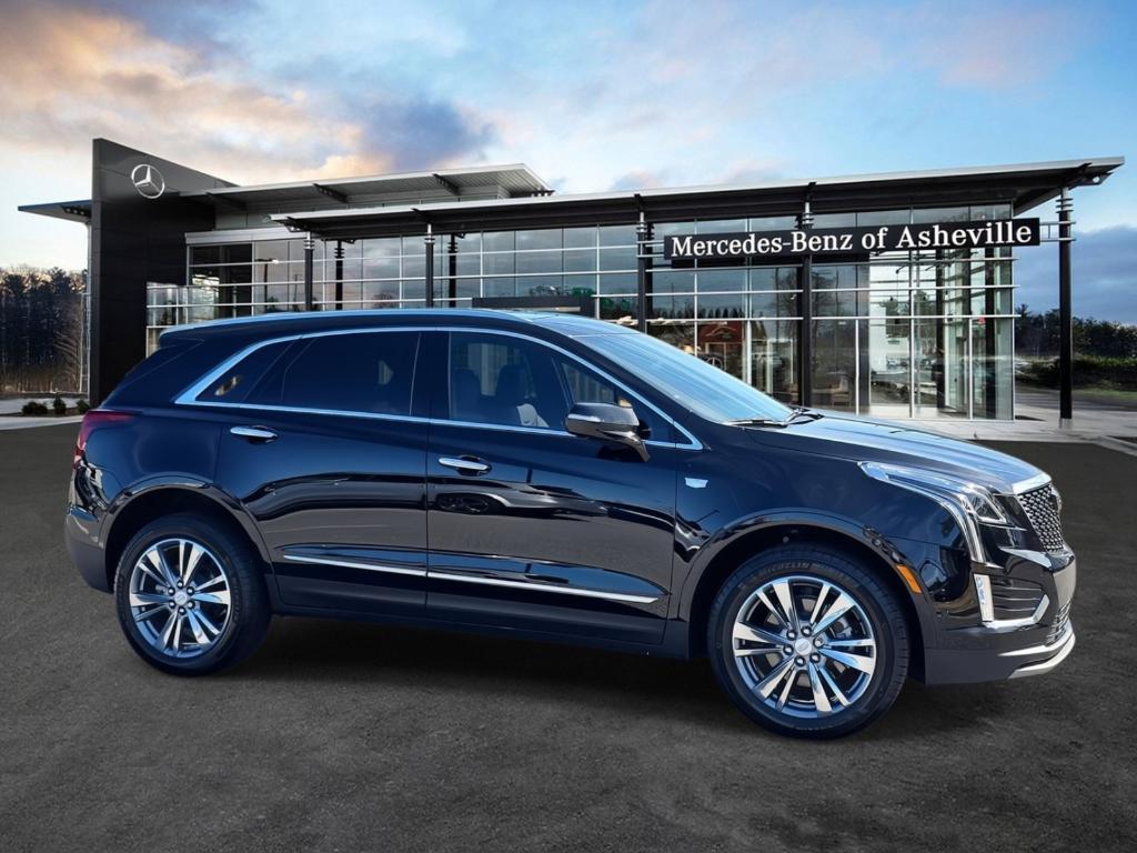 used 2025 Cadillac XT5 car, priced at $47,988