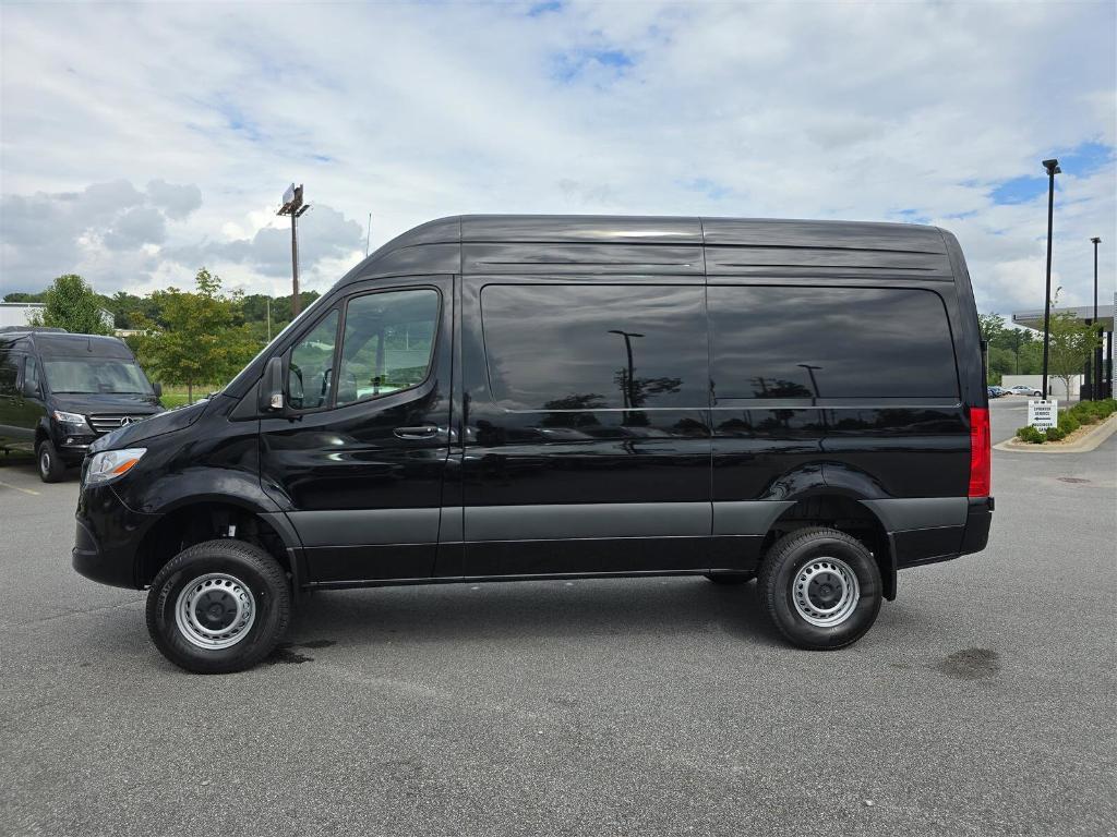 new 2025 Mercedes-Benz Sprinter 2500 car, priced at $78,264