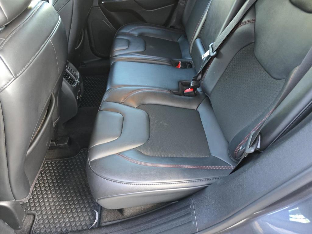 used 2021 Jeep Cherokee car, priced at $18,988